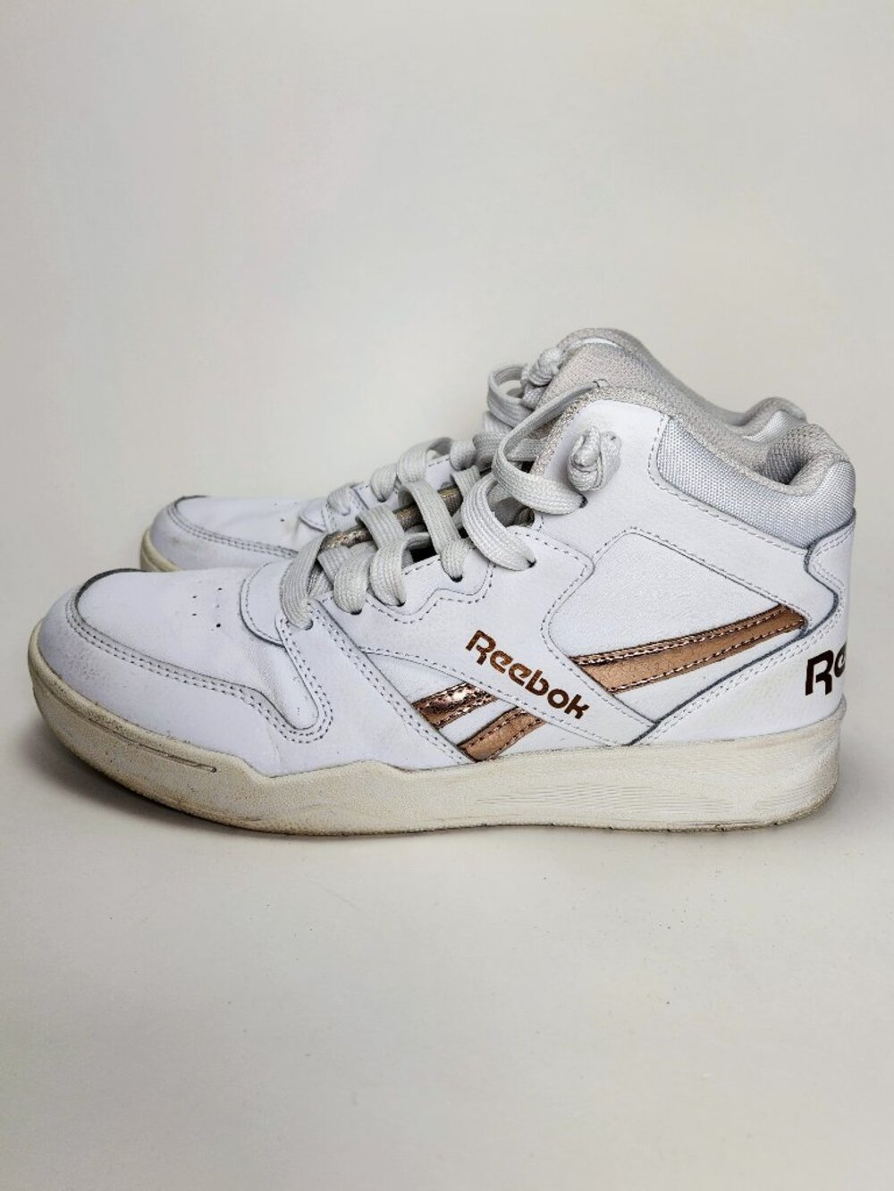 Reebok Royal BB4500 Hi 2 High Top Sneakers White Metallic Rose Gold Women 5.5